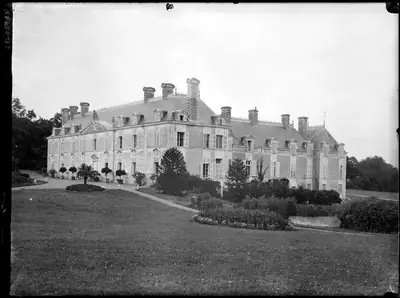 Château de la Seilleraye והפארק שלו